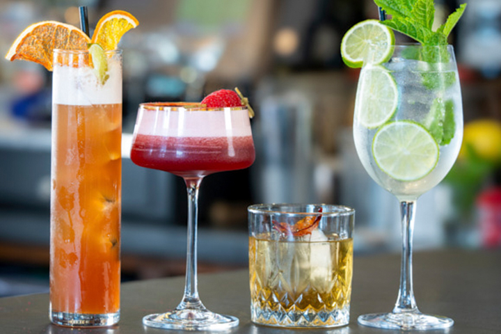 Canapes and cocktails at Grassington House